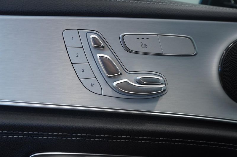 Mercedes E300 bild 6