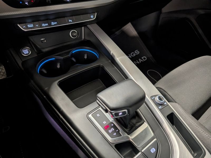 Audi A4 bild 16