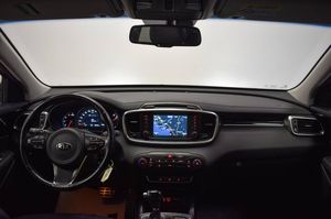 Kia Sorento bild 8