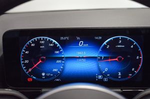 Mercedes GLA200 bild 15