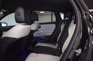 Mercedes GLA200 bild 25