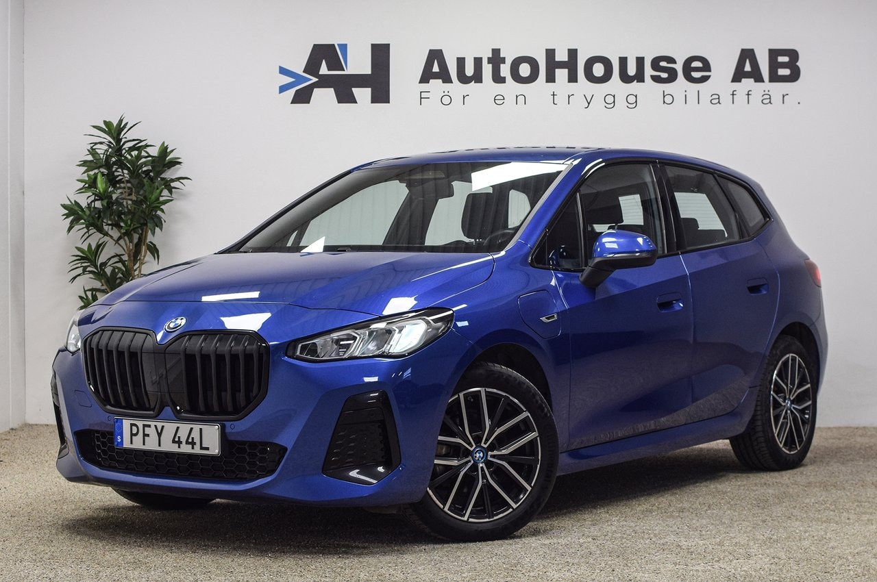 BMW 225