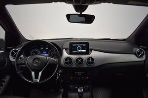 Mercedes B180 bild 7