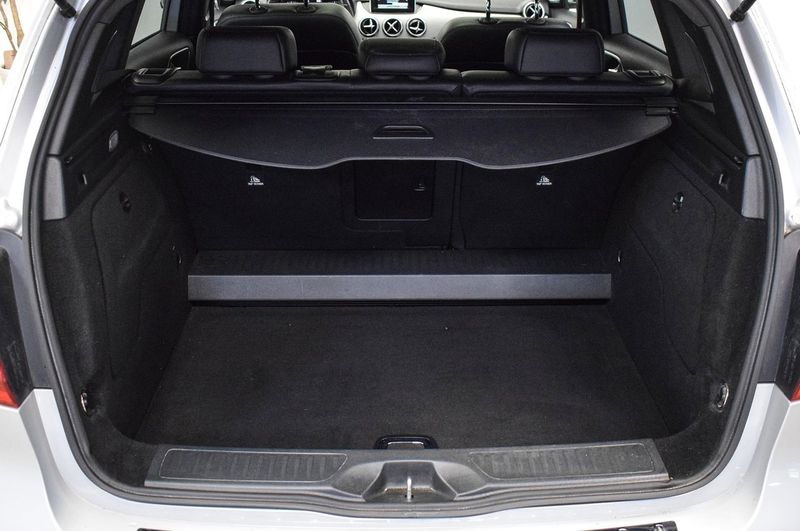 Mercedes B180 bild 18