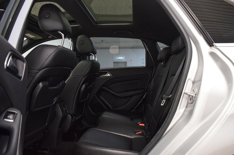 Mercedes B180 bild 16
