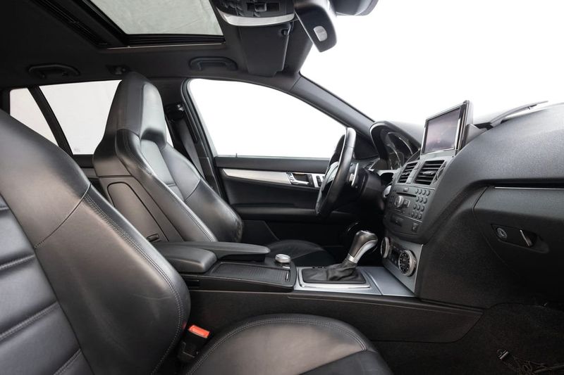 Mercedes C63 AMG bild 11