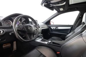 Mercedes C63 AMG bild 13