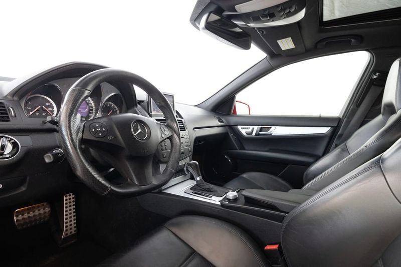 Mercedes C63 AMG bild 13