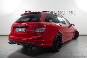 Mercedes C63 AMG bild 9