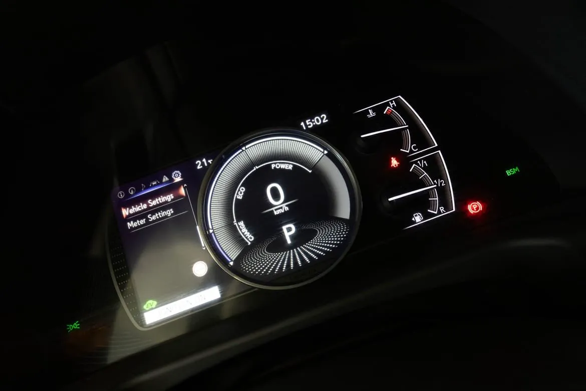 Vehicle image 18