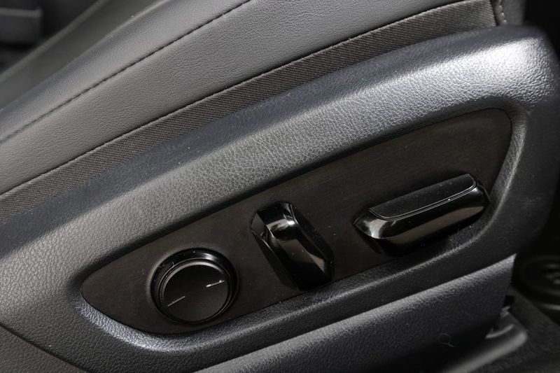 Lexus ES bild 24