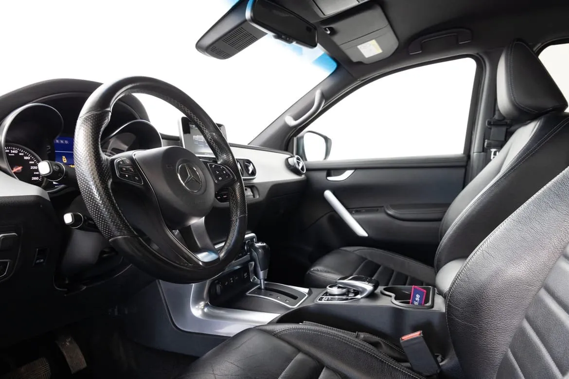 Vehicle image 20