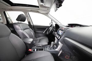 Subaru Forester bild 13