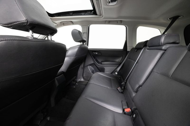 Subaru Forester bild 16