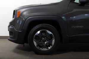 Jeep Renegade bild 6