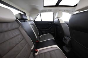 Volkswagen T-Roc bild 13