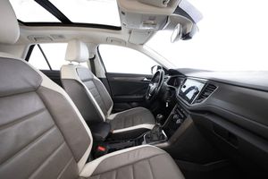 Volkswagen T-Roc bild 12