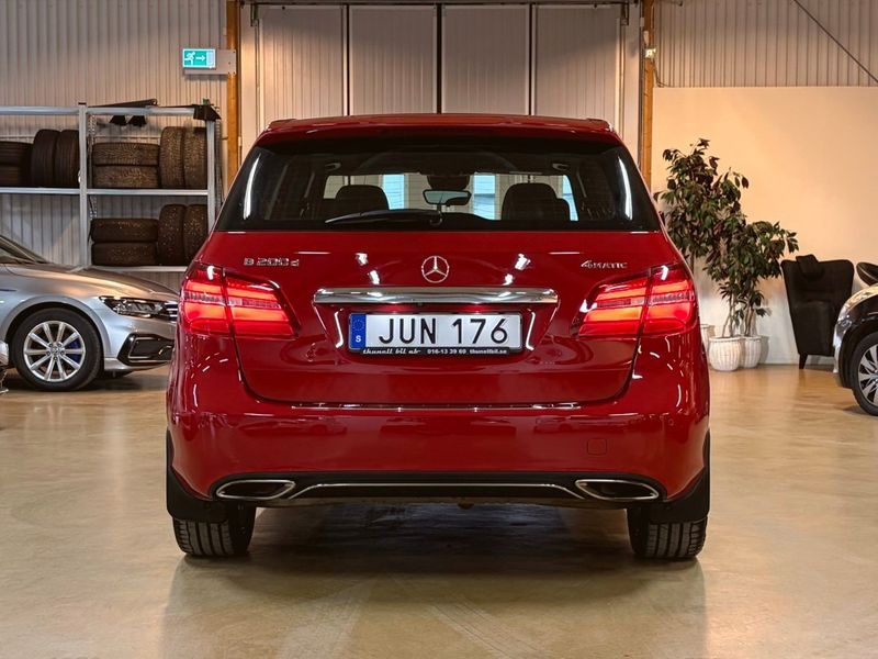 Mercedes B200 bild 16