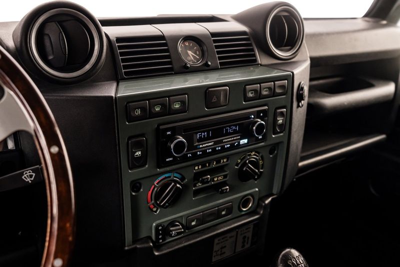 Land Rover Defender bild 18