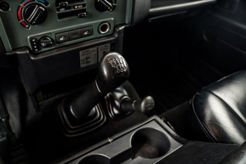 Land Rover Defender bild 29