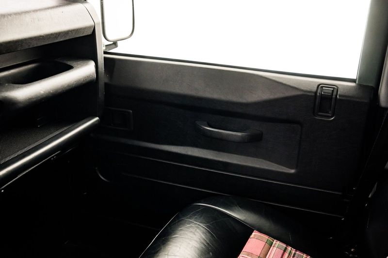 Land Rover Defender bild 25