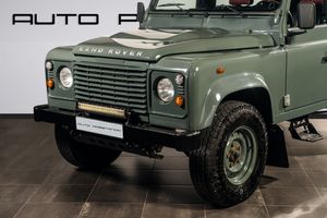 Land Rover Defender bild 5