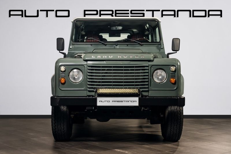 Land Rover Defender bild 3
