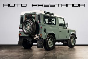 Land Rover Defender bild 2