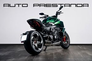Ducati Diavel bild 2