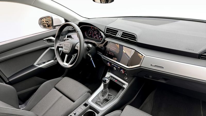 Audi Q3 bild 11
