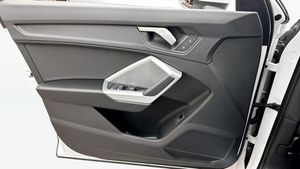 Audi Q3 bild 14