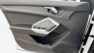 Audi Q3 bild 14