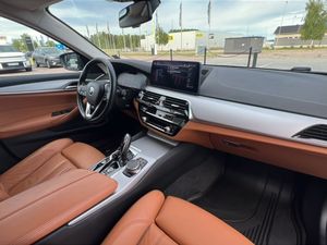 BMW 530 bild 18