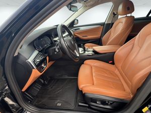 BMW 530 bild 8