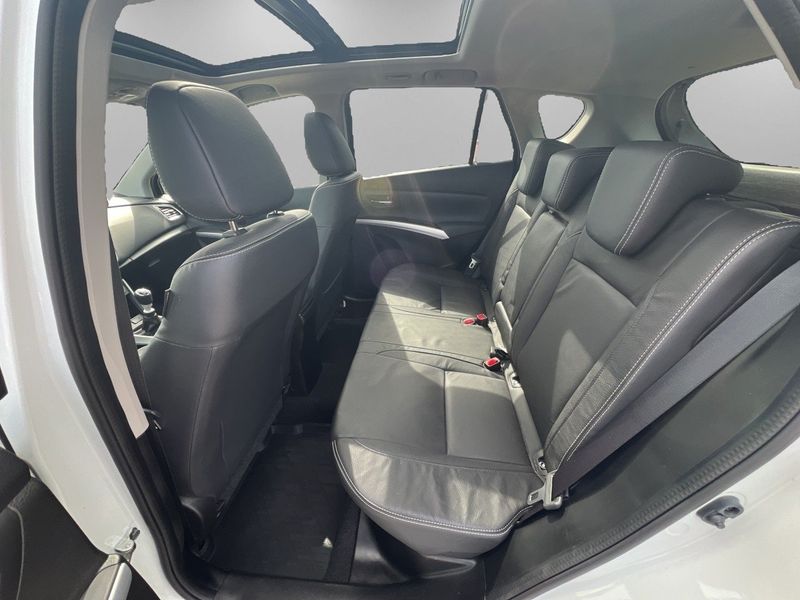 Suzuki S-CROSS bild 9