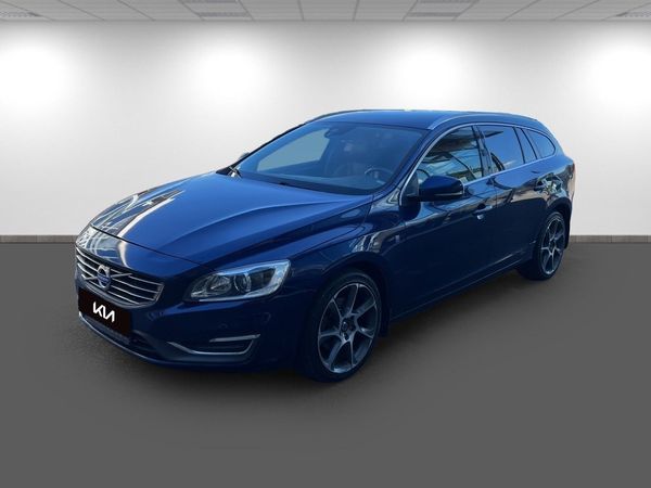 Volvo V60 D4 Ocean Race Euro6 181HK Ny kamrem/Ledramp/Drag - 2015