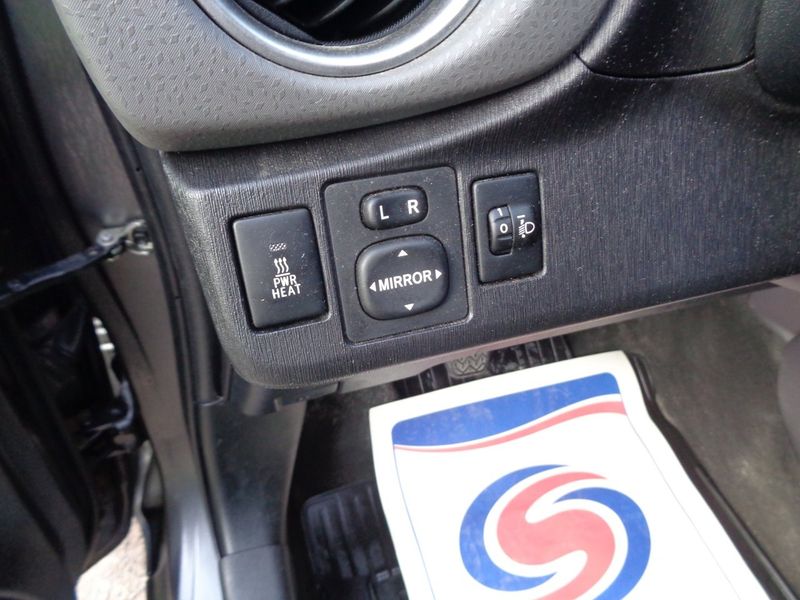Toyota Yaris bild 22