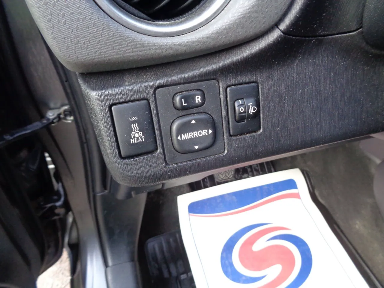 Vehicle image 21