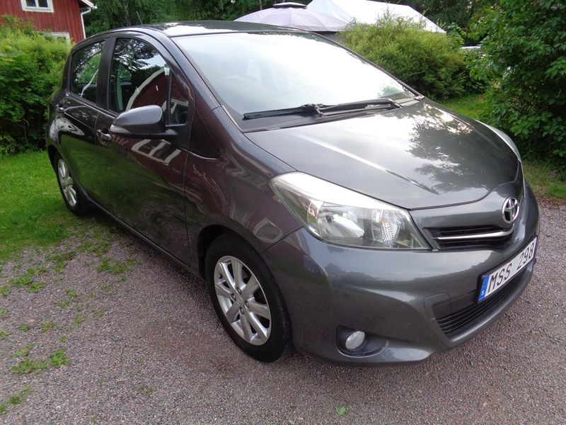Toyota Yaris bild 2