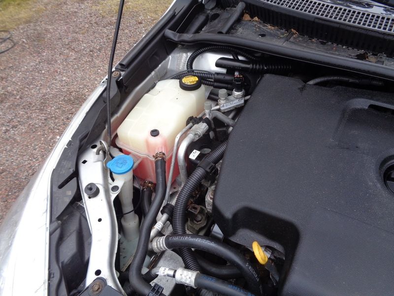 Toyota Avensis bild 27