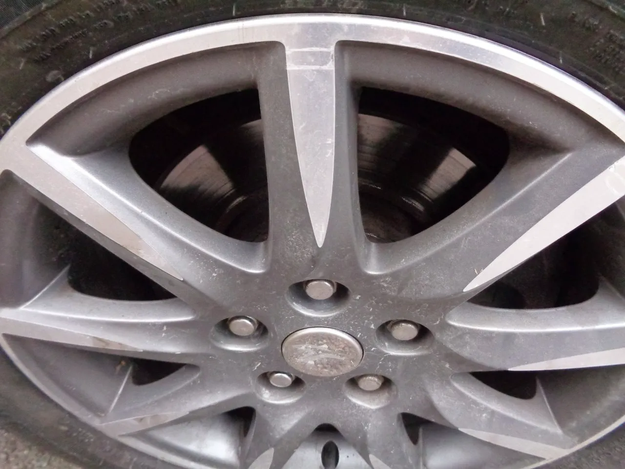 Vehicle image 30