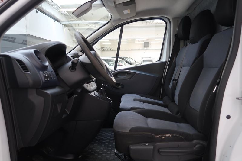 Opel Vivaro bild 5
