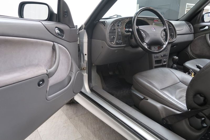 Saab 9-3 bild 4