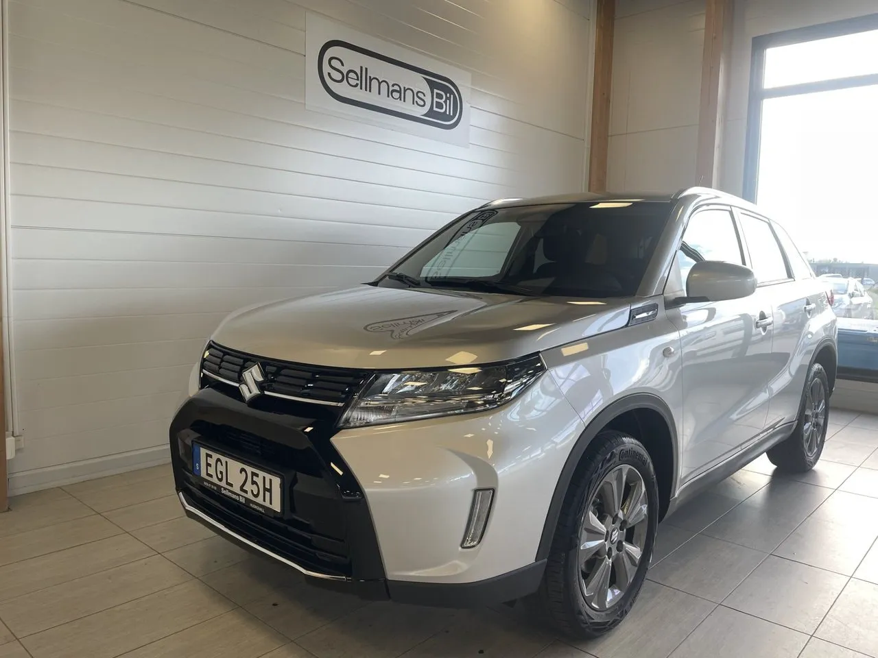 Vehicle image 1
