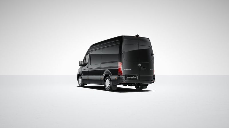 Mercedes Sprinter bild 2