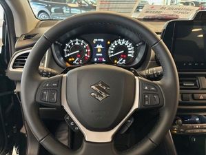 Suzuki S-CROSS bild 4