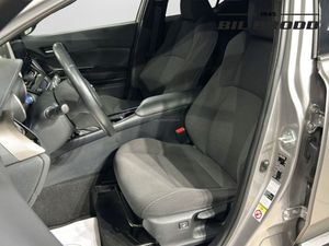 Toyota C-HR bild 8