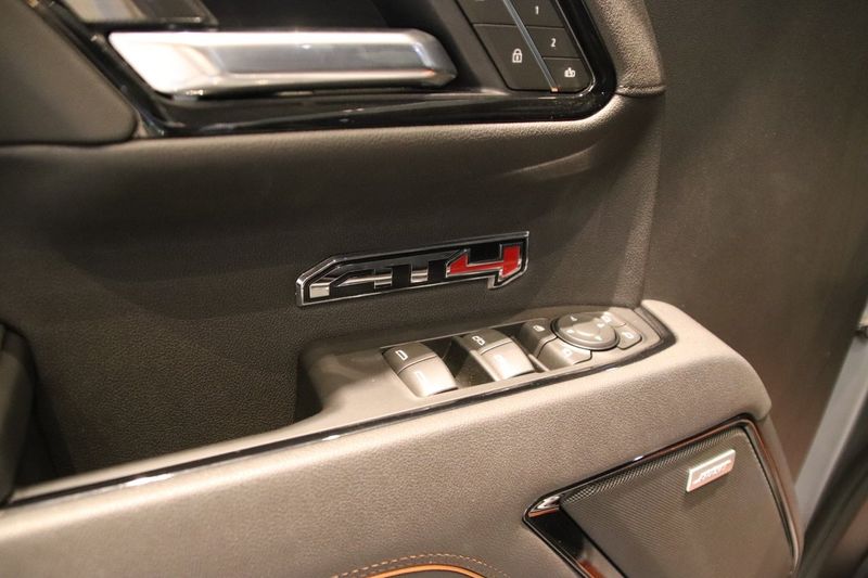 GMC Sierra bild 12