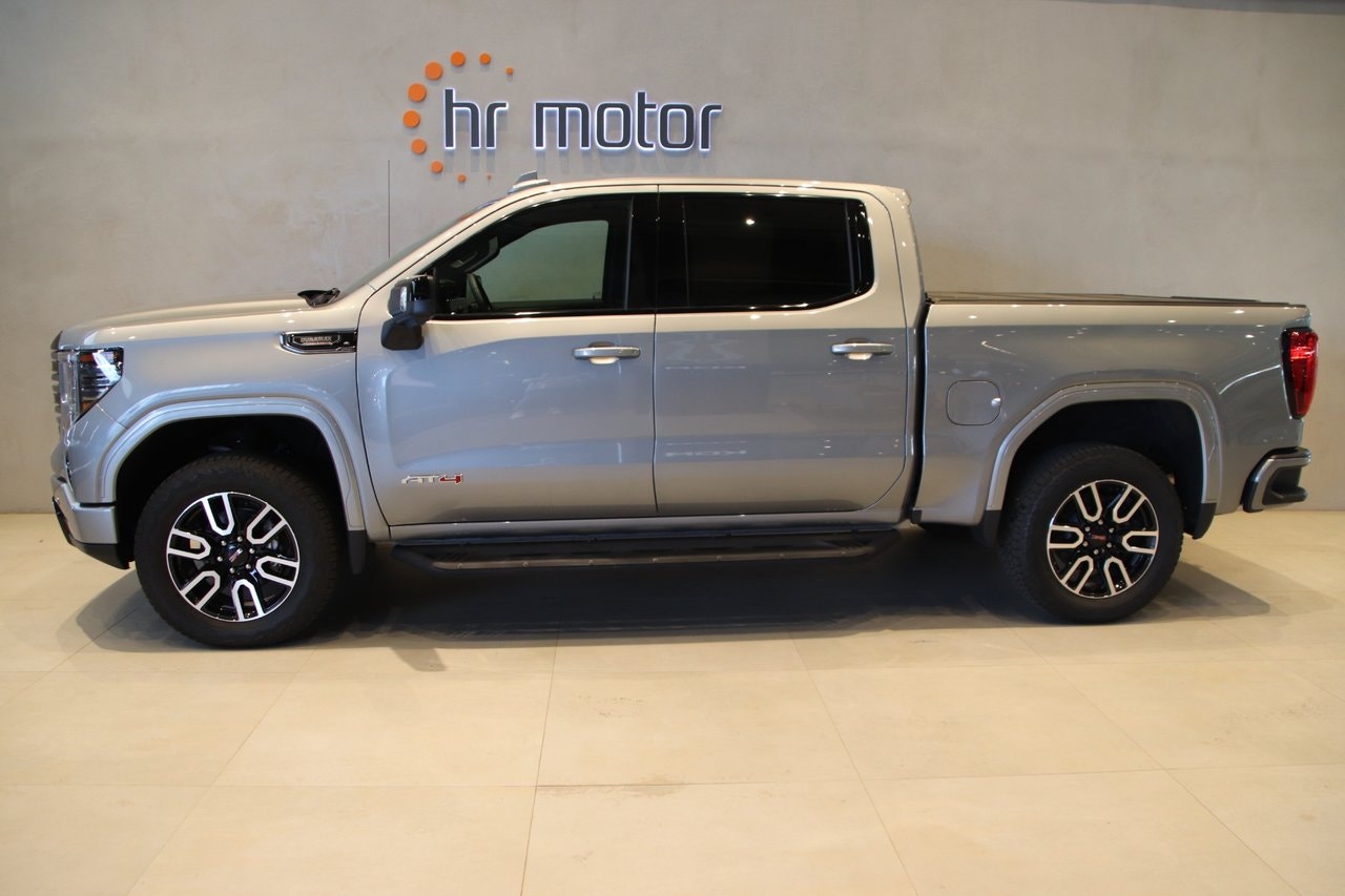 GMC Sierra