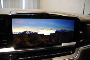 Chevrolet Silverado bild 17